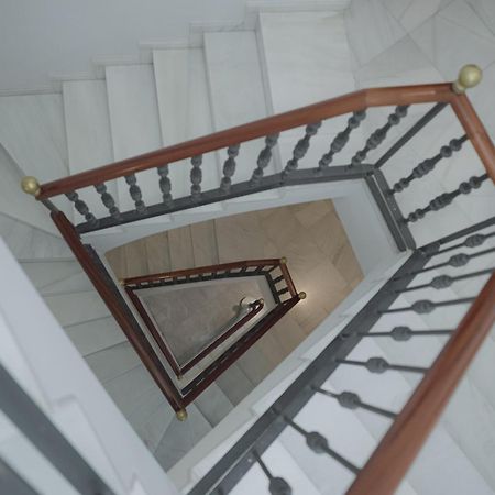 Casa Palacio La Casa Blanca Suites Севилья Экстерьер фото