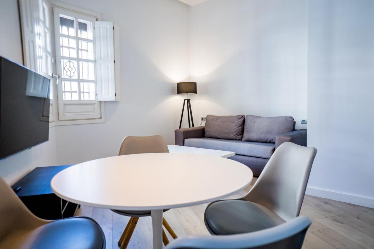 Casa Palacio La Casa Blanca Suites Севилья Экстерьер фото