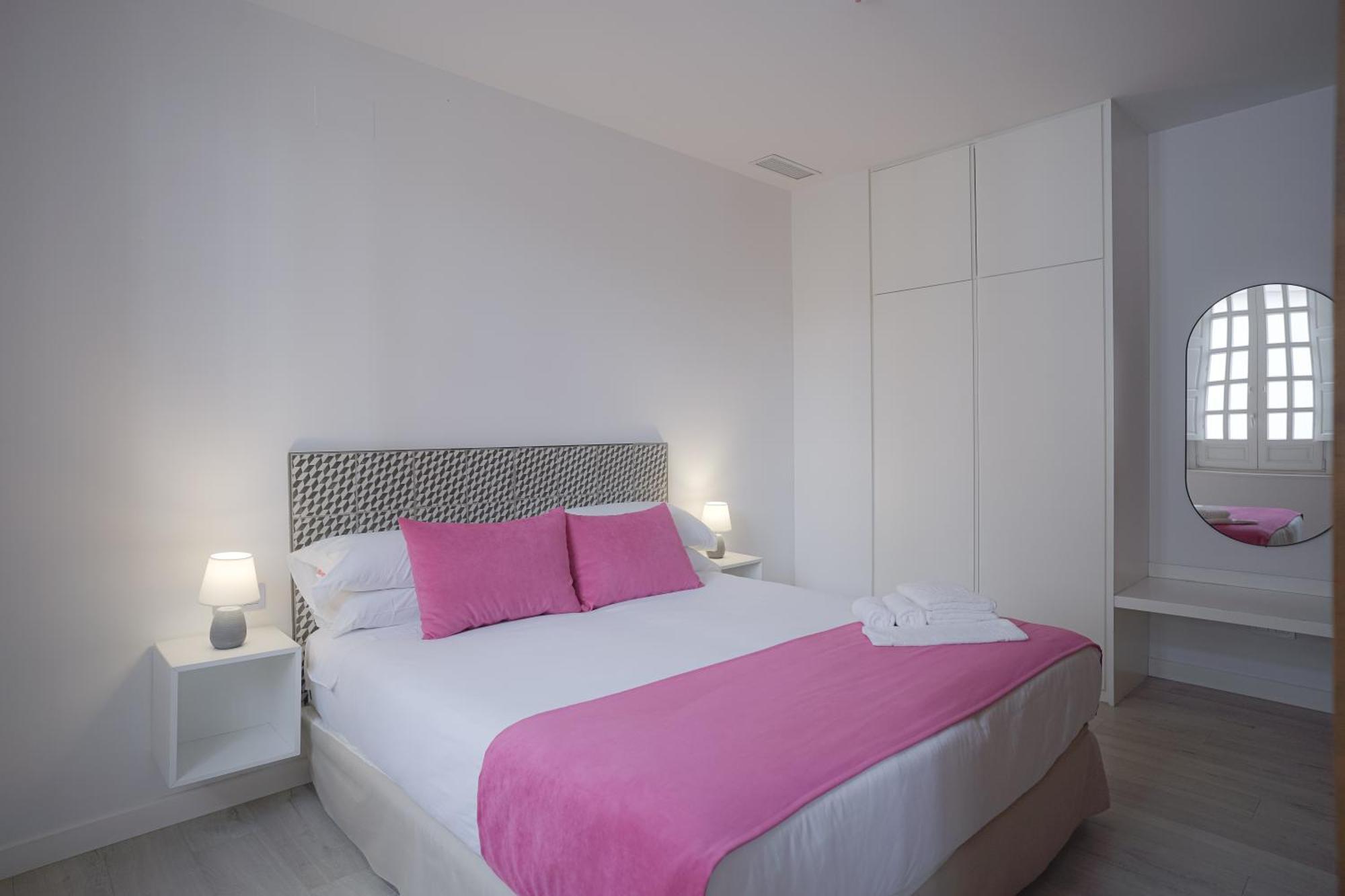 Casa Palacio La Casa Blanca Suites Севилья Экстерьер фото